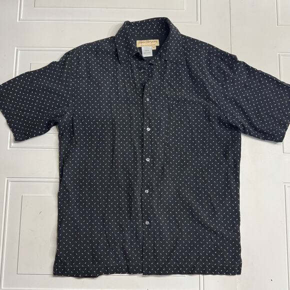 Norm Thompson Other - Vintage Norm Thompson Men’s Black Silk Button Up Short Sleeve Shirt Size Medium